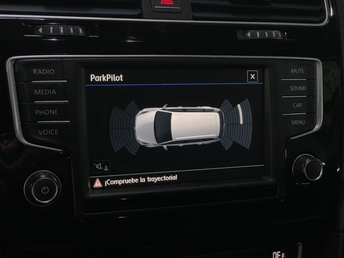 VolkswagenGolf Variant Sport 1.6 TDI BMT 81 kW (110 CV) DSG Vehículo usado en Barcelona - 19 VolkswagenGolf Variant Sport 1.6 TDI BMT 81 kW (110 CV) DSG Vehículo usado en Barcelona - 19