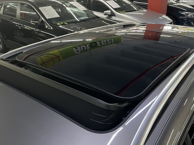 VolkswagenGolf Variant Sport 1.6 TDI BMT 81 kW (110 CV) DSG Vehículo usado en Barcelona - 23