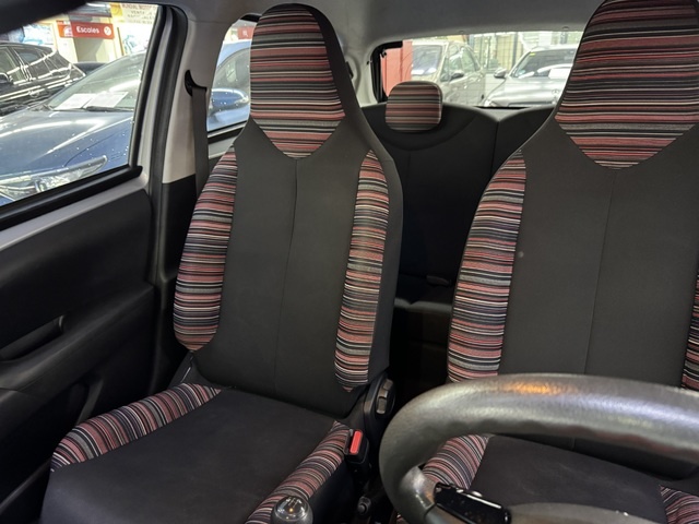 CitroenC1 PureTech 82 Feel 60 kW (82 CV) Vehículo usado en Barcelona - 19