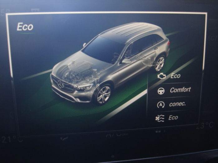 Mercedes-BenzGLC 250 d 4Matic 150 kW (204 CV) Vehículo usado en Barcelona - 27 Mercedes-BenzGLC 250 d 4Matic 150 kW (204 CV) Vehículo usado en Barcelona - 27