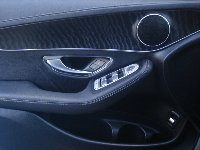 Mercedes-BenzGLC 220 d AMG Line 4Matic 125 kW (170 CV) Vehículo usado en Barcelona - 36