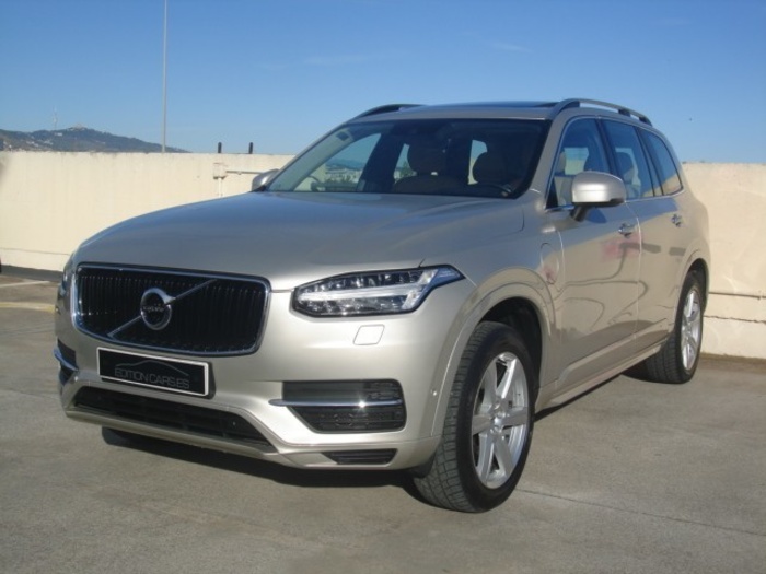 VolvoXC90 T8 Momentum AWD Auto 294 kW (400 CV) Vehículo usado en Barcelona - 1 VolvoXC90 T8 Momentum AWD Auto 294 kW (400 CV) Vehículo usado en Barcelona - 1