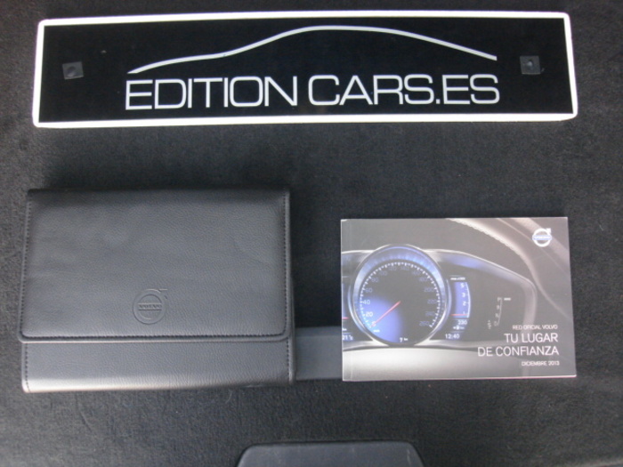 VolvoXC90 T8 Momentum AWD Auto 294 kW (400 CV) Vehículo usado en Barcelona - 41 VolvoXC90 T8 Momentum AWD Auto 294 kW (400 CV) Vehículo usado en Barcelona - 41