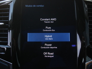 Volvo XC90 T8 Momentum AWD Auto 294 kW (400 CV)