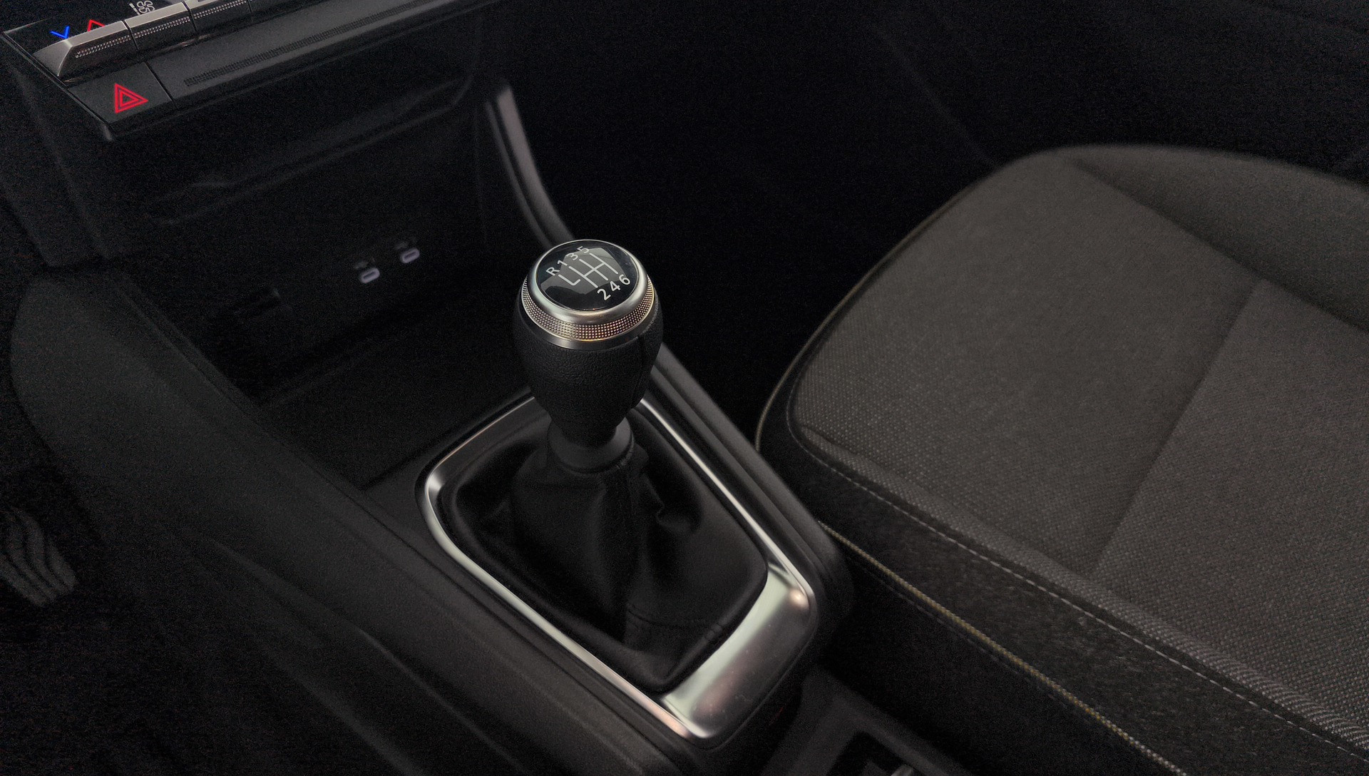 Renault Captur Techno Eco-G 74 kW (100 CV) - 24