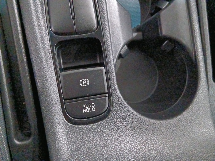 Kia Niro 1.6 GDi HEV Emotion 104 kW (141 CV) - 17 Kia Niro 1.6 GDi HEV Emotion 104 kW (141 CV) - 17