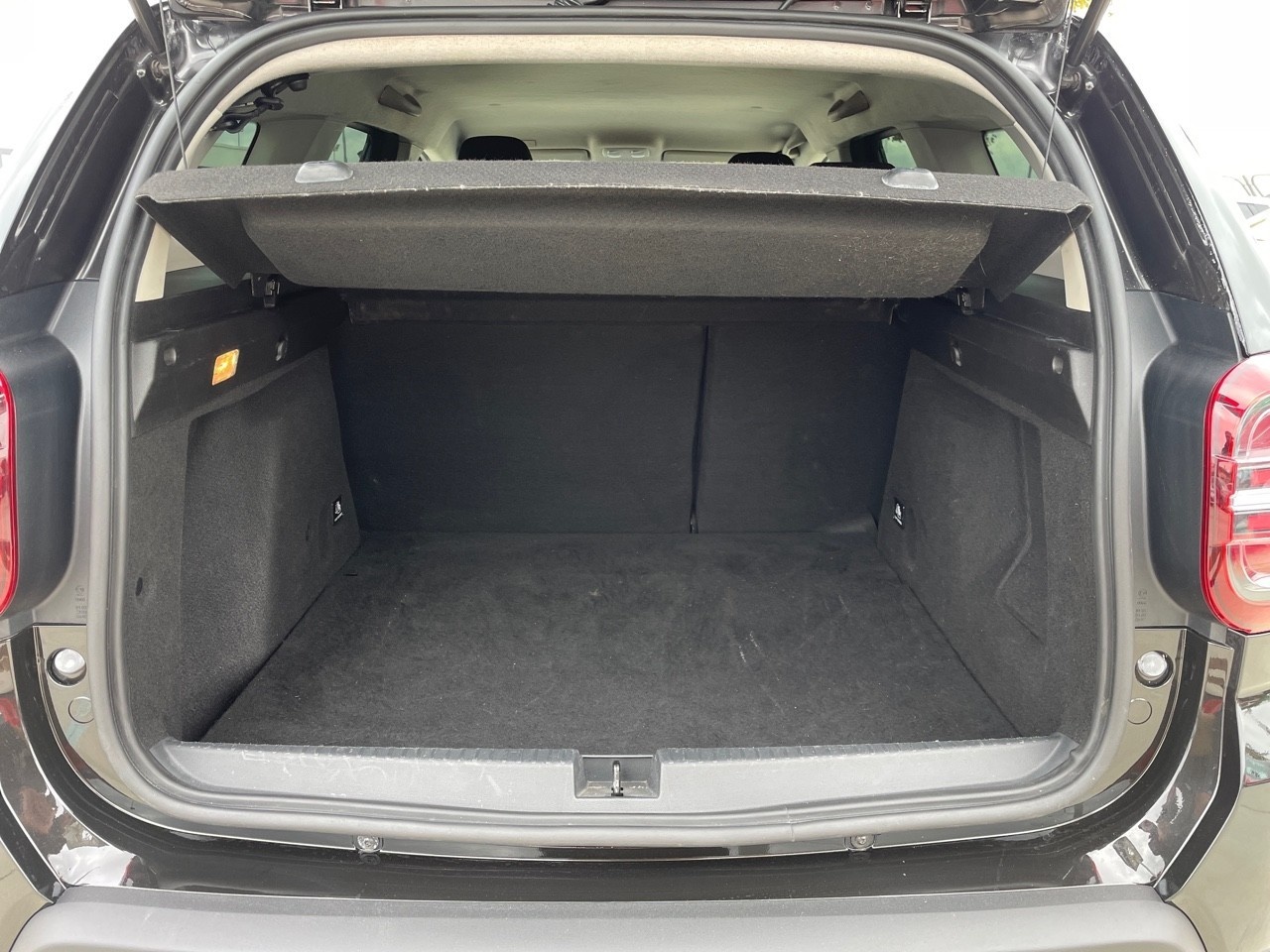 Dacia Duster Expression dCi 85 kW (115 CV) - 6