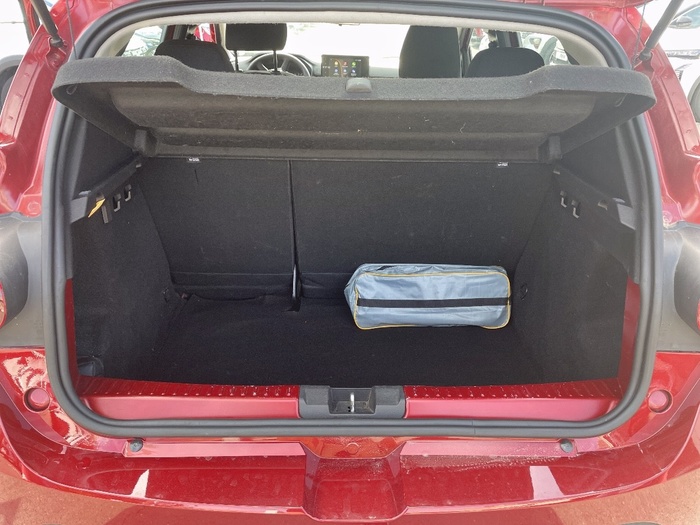 Dacia Sandero Stepway Essential ECO-G 74 kW (101 CV) - 7 Dacia Sandero Stepway Essential ECO-G 74 kW (101 CV) - 7