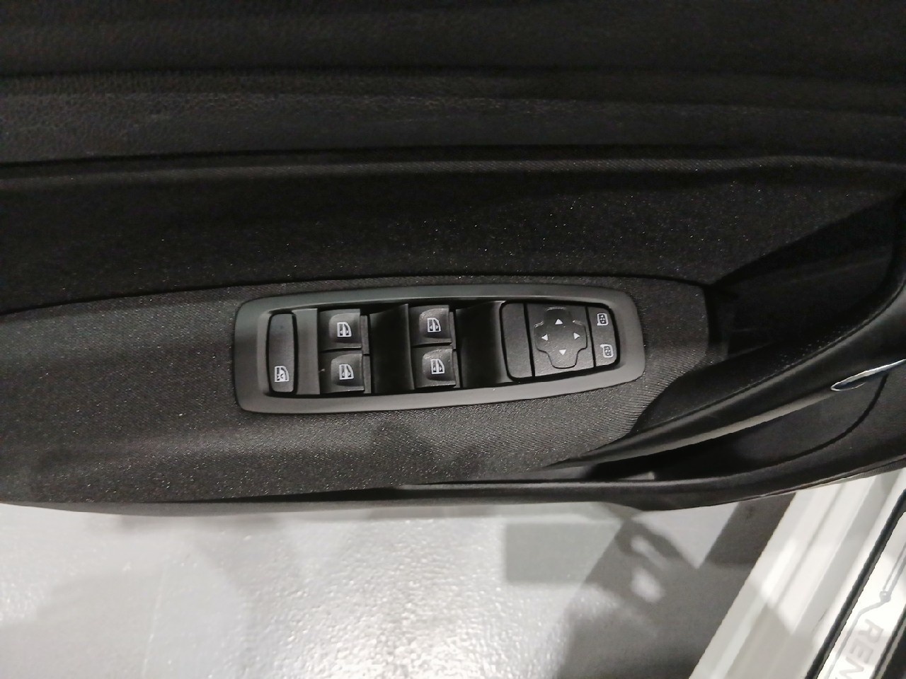 Renault Megane Intens Blue dCi 85 kW (115 CV) - 13