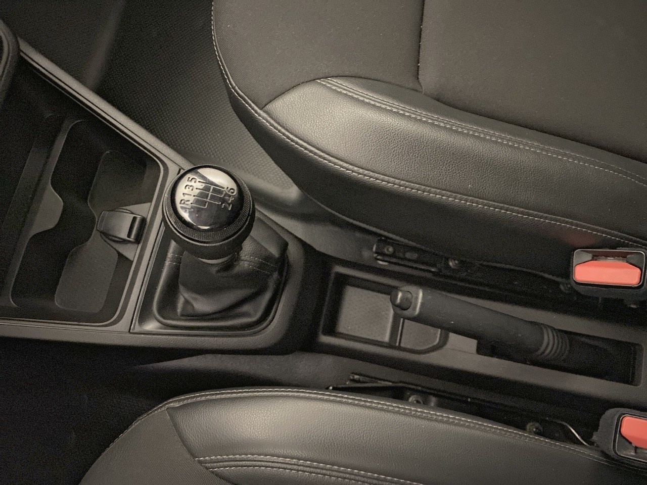 Renault Express Furgon Confort Blue dCi 55 kW (75 CV) - 11