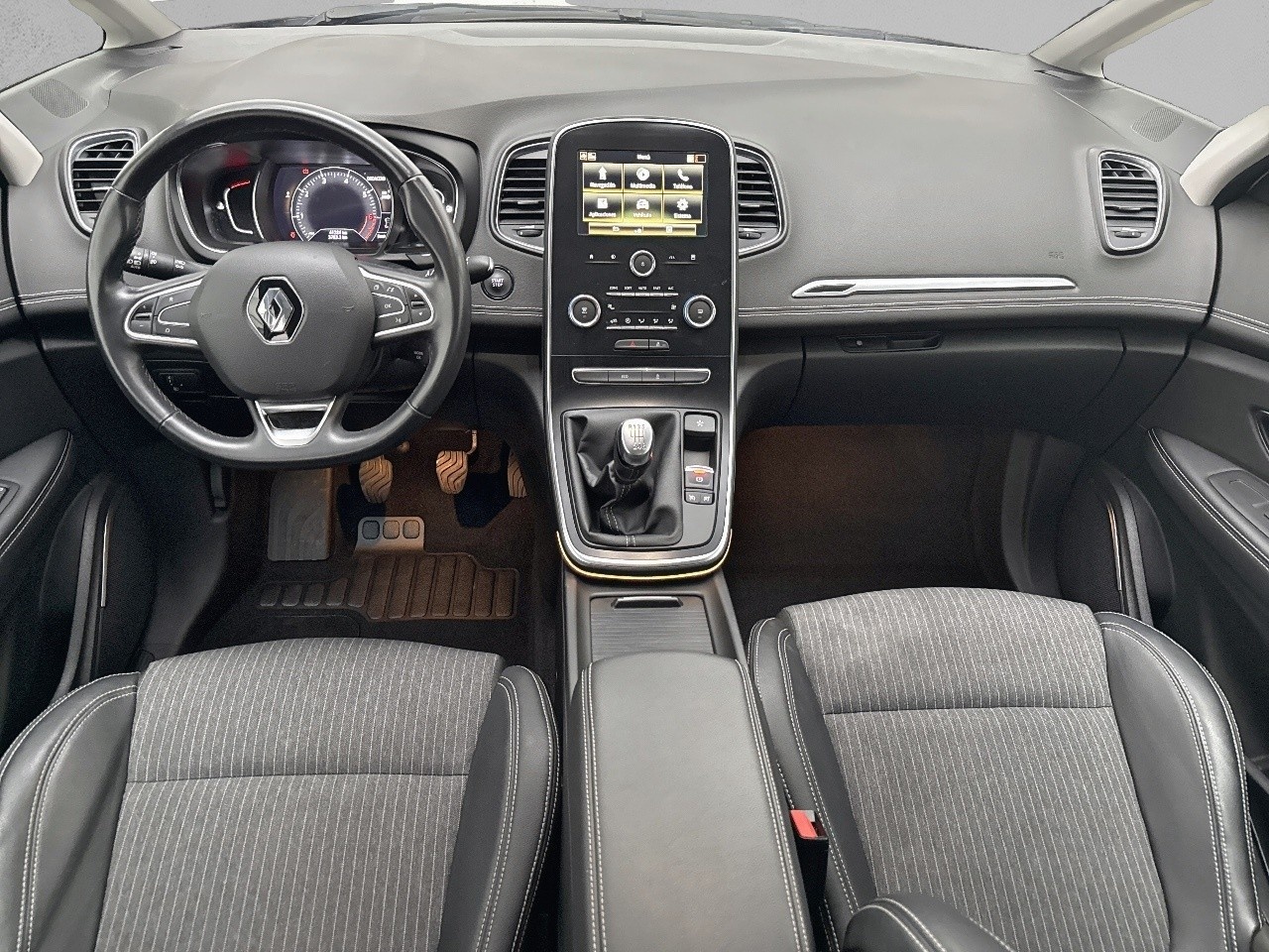 Renault Grand Scenic Zen TCe 103 kW (140 CV) GPF - 5