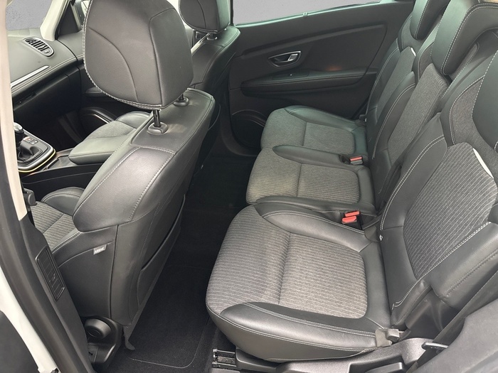 Renault Grand Scenic Zen TCe 103 kW (140 CV) GPF - 9 Renault Grand Scenic Zen TCe 103 kW (140 CV) GPF - 9