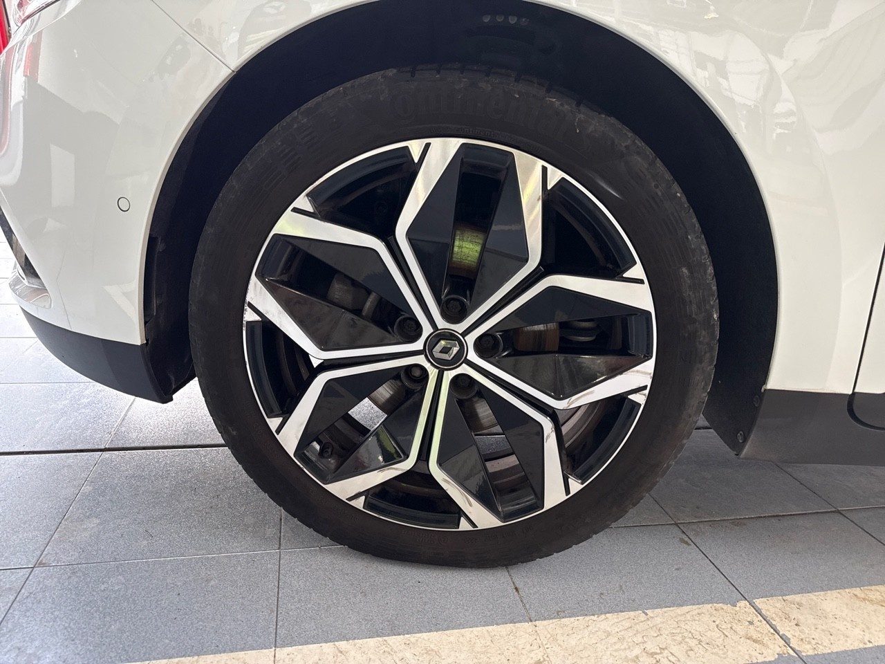 Renault Grand Scenic Zen TCe 103 kW (140 CV) GPF - 10