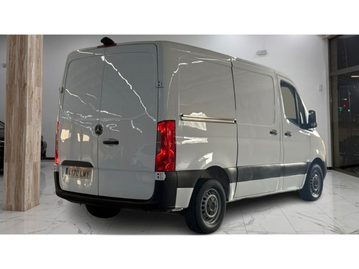 Mercedes-BenzSprinter Furgon 211 CDI Corto 84 kW (114 CV) Vehículo usado en Barcelona - 4 Mercedes-BenzSprinter Furgon 211 CDI Corto 84 kW (114 CV) Vehículo usado en Barcelona - 4