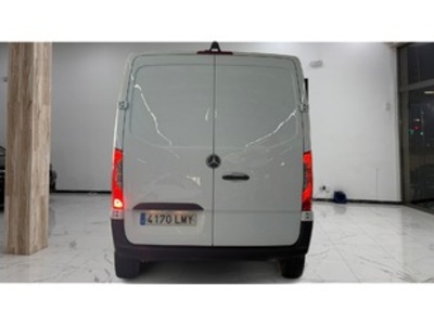 Mercedes-Benz Sprinter Furgon 211 CDI Corto 84 kW (114 CV) Mercedes-Benz Sprinter Furgon 211 CDI Corto 84 kW (114 CV)