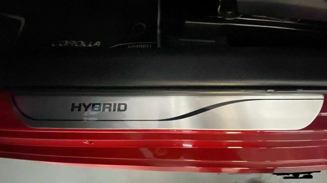 ToyotaCorolla 1.8 125 Híbrido Active Tech E-CVT 90 kW (122 CV) Vehículo usado en Barcelona - 20
