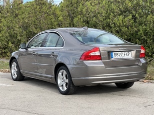 Volvo S80 2.5 T Momentum 147 kW (200 CV)