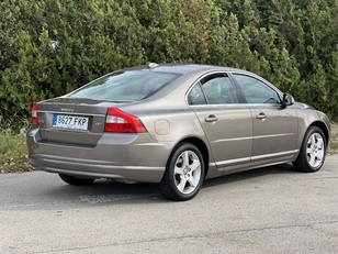 Volvo S80 2.5 T Momentum 147 kW (200 CV)