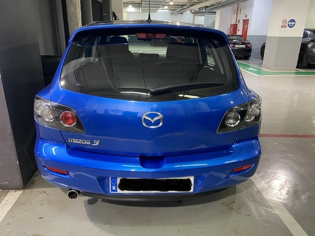 MazdaMazda 3 1.6 VVT Active+ 77 kW (105 CV) Vehículo usado en Barcelona - 4