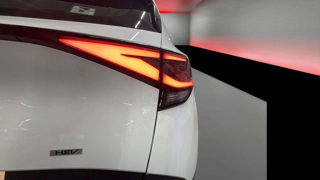 KiaSportage 1.6 T-GDi HEV Drive 4x2 158 kW (215 CV) Vehículo usado en Barcelona - 19