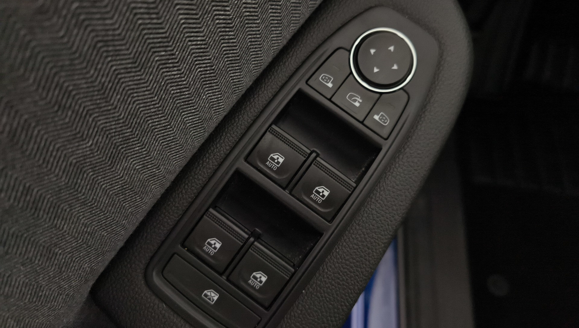 Renault Clio Techno Eco-G 74 kW (100 CV) - 25