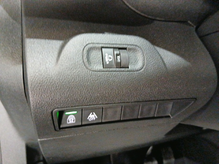 Peugeot Rifter BlueHDi 100 Allure Standard 73 kW (100 CV) - 19 Peugeot Rifter BlueHDi 100 Allure Standard 73 kW (100 CV) - 19