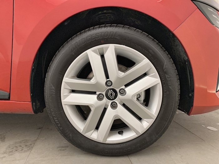 Renault Clio Evolution E-Tech full hybrid 145 105 kW (143 CV) - 4 Renault Clio Evolution E-Tech full hybrid 145 105 kW (143 CV) - 4