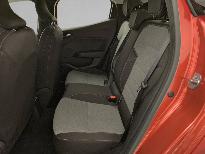 Renault Clio Evolution E-Tech full hybrid 145 105 kW (143 CV) - 12 Renault Clio Evolution E-Tech full hybrid 145 105 kW (143 CV) - 12