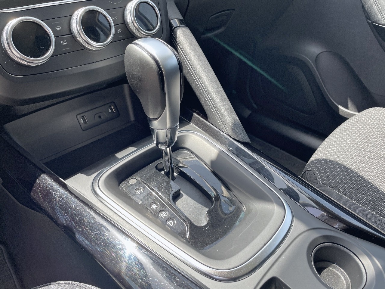 Renault Kadjar Equilibre GPF TCe 103 kW (140 CV) EDC - 10