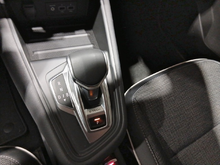 Renault Captur Zen E-TECH Híbrido enchufable 118 kW (160 CV) - 11 Renault Captur Zen E-TECH Híbrido enchufable 118 kW (160 CV) - 11