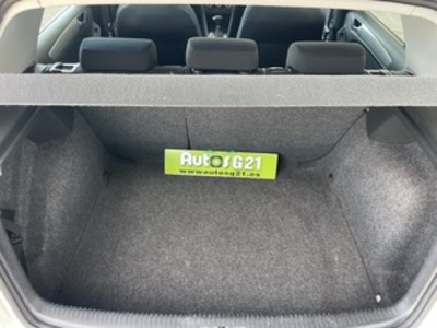 Volkswagen Golf Advance 1.2 TSI 77 kW (105 CV) DSG Volkswagen Golf Advance 1.2 TSI 77 kW (105 CV) DSG