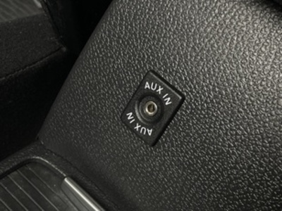 Volkswagen Golf Advance 1.2 TSI 77 kW (105 CV) DSG Volkswagen Golf Advance 1.2 TSI 77 kW (105 CV) DSG