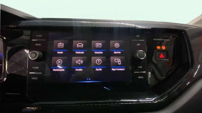 VolkswagenPolo Life 1.0 TSI 70 kW (95 CV) Vehículo usado en Barcelona - 14 VolkswagenPolo Life 1.0 TSI 70 kW (95 CV) Vehículo usado en Barcelona - 14