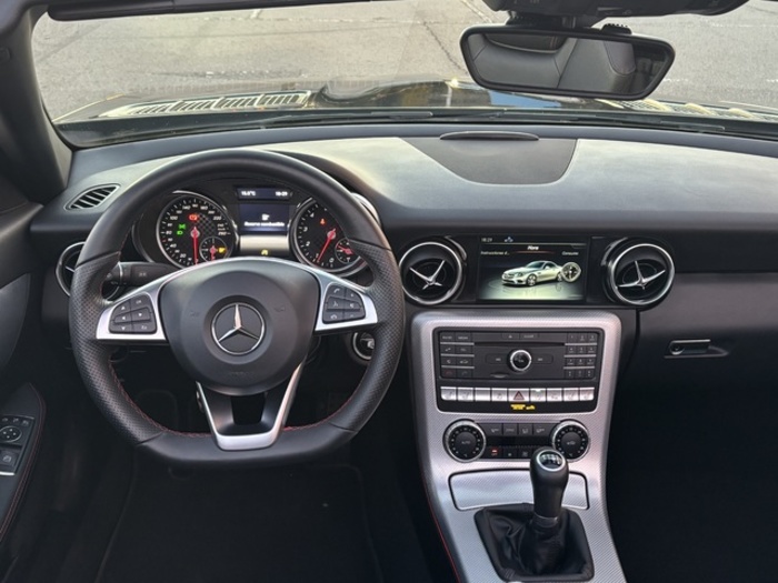 Mercedes-BenzClase SLC 200 135 kW (184 CV) Vehículo usado en Barcelona - 11 Mercedes-BenzClase SLC 200 135 kW (184 CV) Vehículo usado en Barcelona - 11