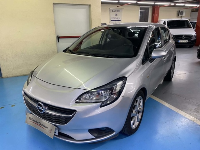OpelCorsa 1.4 Selective 66 kW (90 CV) Vehículo usado en Barcelona - 1 OpelCorsa 1.4 Selective 66 kW (90 CV) Vehículo usado en Barcelona - 1