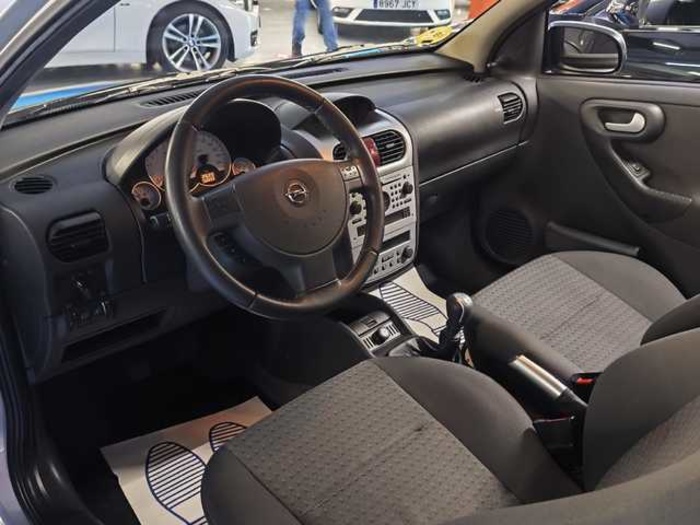 OpelCorsa 1.7 CDTI Sport 74 kW (100 CV) Vehículo usado en Barcelona - 7 OpelCorsa 1.7 CDTI Sport 74 kW (100 CV) Vehículo usado en Barcelona - 7