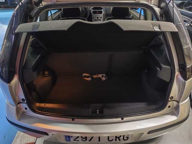 OpelCorsa 1.7 CDTI Sport 74 kW (100 CV) Vehículo usado en Barcelona - 10