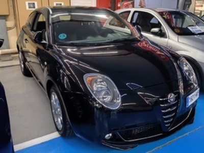 Alfa Romeo Mito 0.9 TwinAir S&S Distinctive 77 kW (105 CV) Alfa Romeo Mito 0.9 TwinAir S&S Distinctive 77 kW (105 CV)