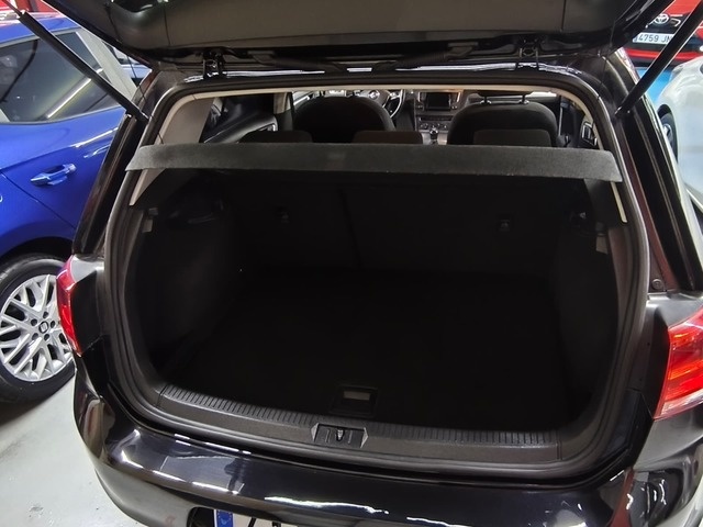 VolkswagenGolf Advance 1.6 TDI 77 kW (105 CV) Vehículo usado en Barcelona - 5