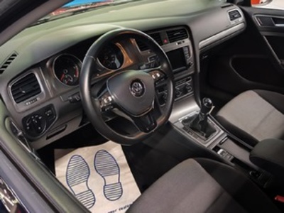 Volkswagen Golf Advance 1.6 TDI 77 kW (105 CV) Volkswagen Golf Advance 1.6 TDI 77 kW (105 CV)