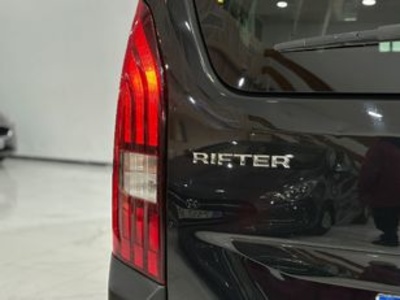 Peugeot Rifter BlueHDi 130 GT Long 96 kW (130 CV) Peugeot Rifter BlueHDi 130 GT Long 96 kW (130 CV)