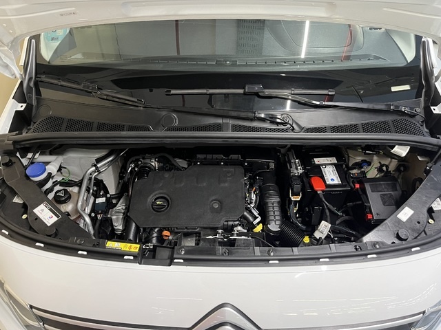 CitroenBerlingo Combi BlueHDi 100 S&S Talla XL Feel Pack 75 kW (102 CV) Vehículo usado en Barcelona - 30