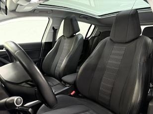 Peugeot 308 PureTech 130 S&S Allure 96 kW (130 CV) Peugeot 308 PureTech 130 S&S Allure 96 kW (130 CV)