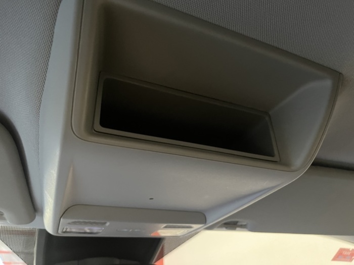 FordTourneo Custom 2.0 Ecoblue L1 Titanium 136 kW (185 CV) Vehículo usado en Barcelona - 30 FordTourneo Custom 2.0 Ecoblue L1 Titanium 136 kW (185 CV) Vehículo usado en Barcelona - 30