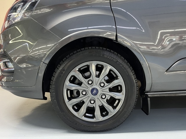 FordTourneo Custom 2.0 Ecoblue L1 Titanium 136 kW (185 CV) Vehículo usado en Barcelona - 42