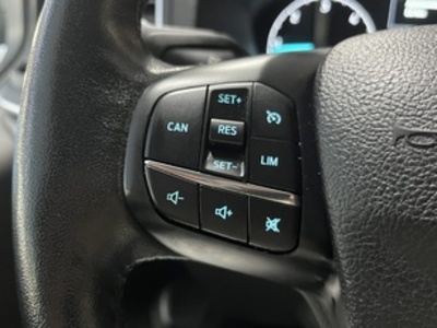 Ford Tourneo Custom 2.0 Ecoblue L1 Titanium 136 kW (185 CV) Ford Tourneo Custom 2.0 Ecoblue L1 Titanium 136 kW (185 CV)