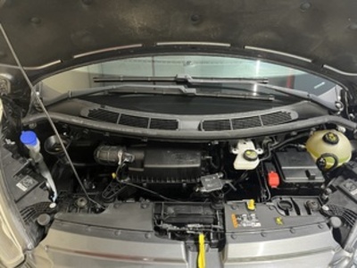 Ford Tourneo Custom 2.0 Ecoblue L1 Titanium 136 kW (185 CV) Ford Tourneo Custom 2.0 Ecoblue L1 Titanium 136 kW (185 CV)