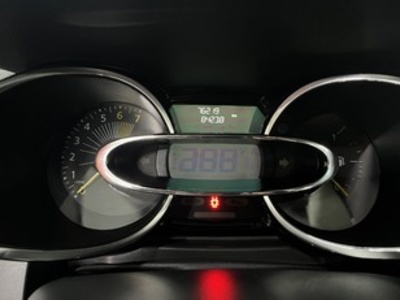 Renault Clio TCe 90 Technofeel eco2 66 kW (90 CV) Renault Clio TCe 90 Technofeel eco2 66 kW (90 CV)