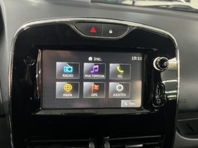 Renault Clio TCe 90 Technofeel eco2 66 kW (90 CV) Renault Clio TCe 90 Technofeel eco2 66 kW (90 CV)