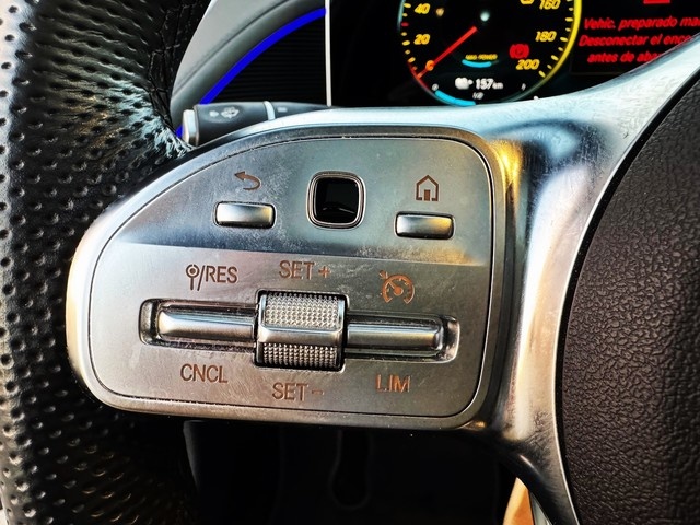 Mercedes-BenzEQC SUV 400 4Matic 300 kW (408 CV) Vehículo usado en Barcelona - 18